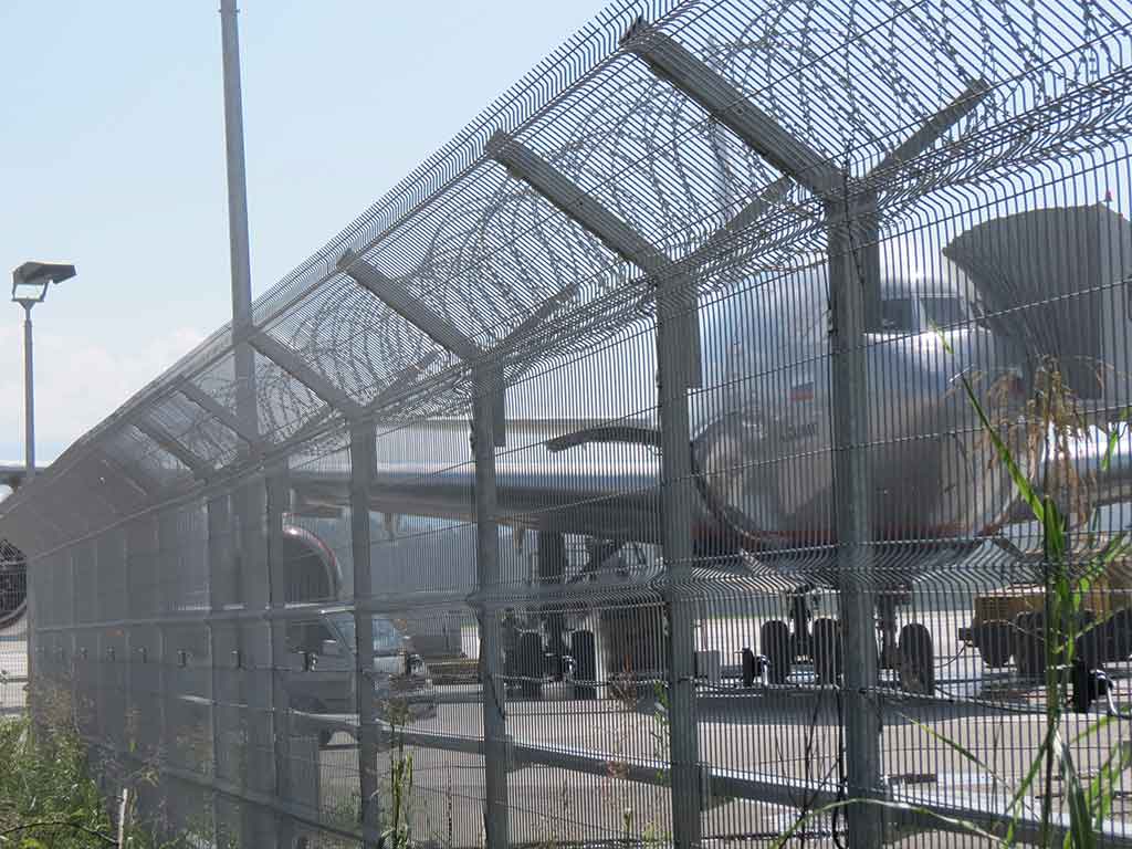 Ограждения для аэропортов и аэродромов в Кургане